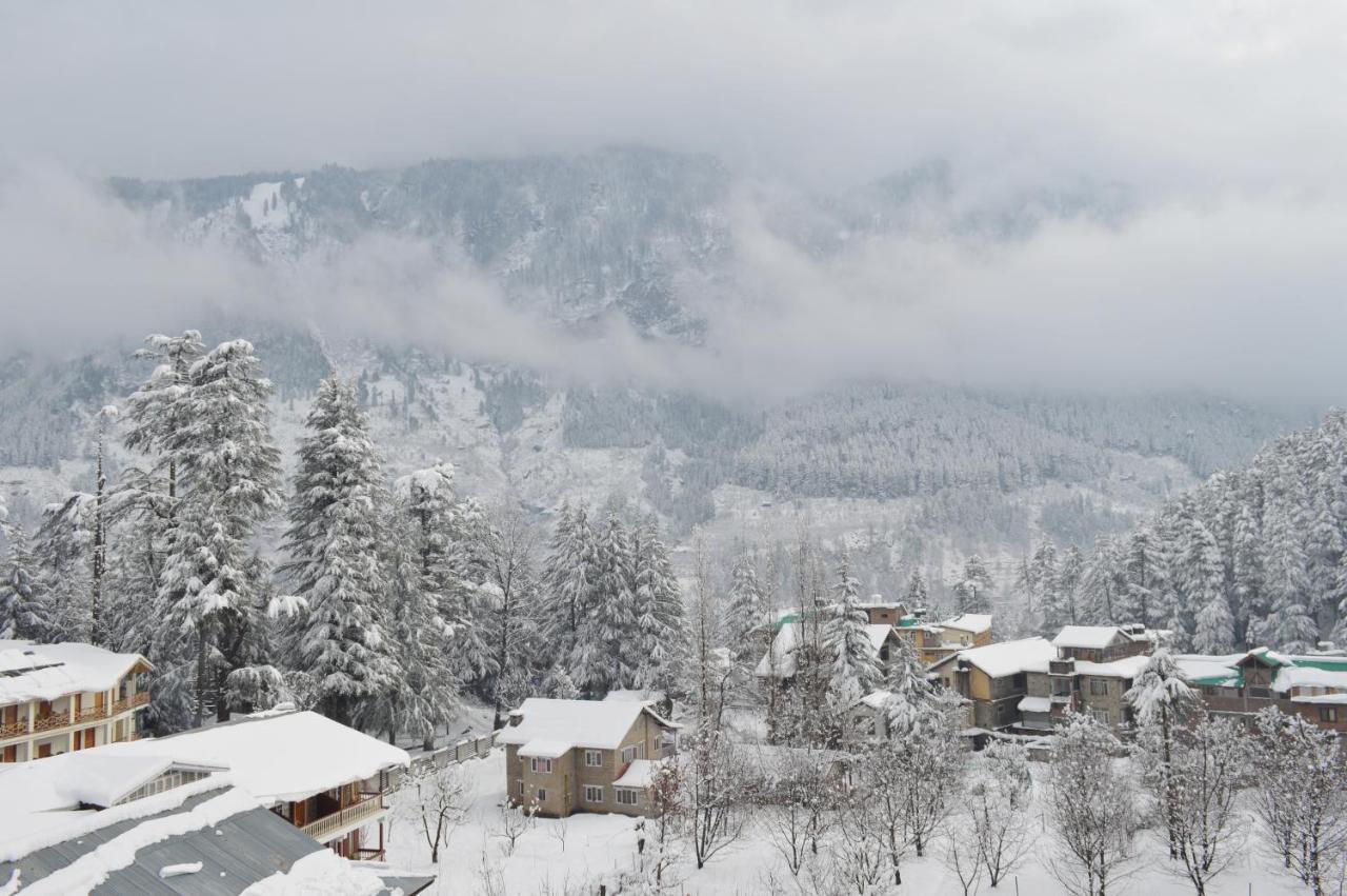 The Orchard Greens Resort - A Centrally Heated Property Манали Экстерьер фото